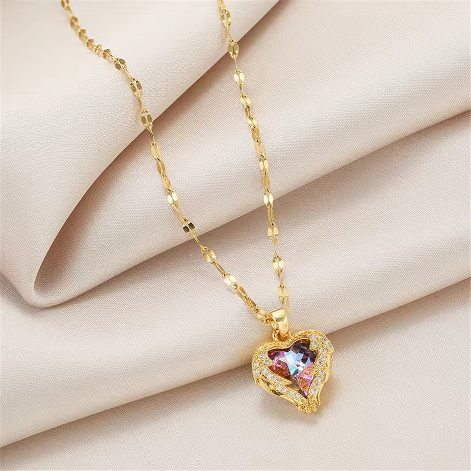 Luxury Colorful Crystal Ocean Heart Pendant Necklace – Trendy & Elegant