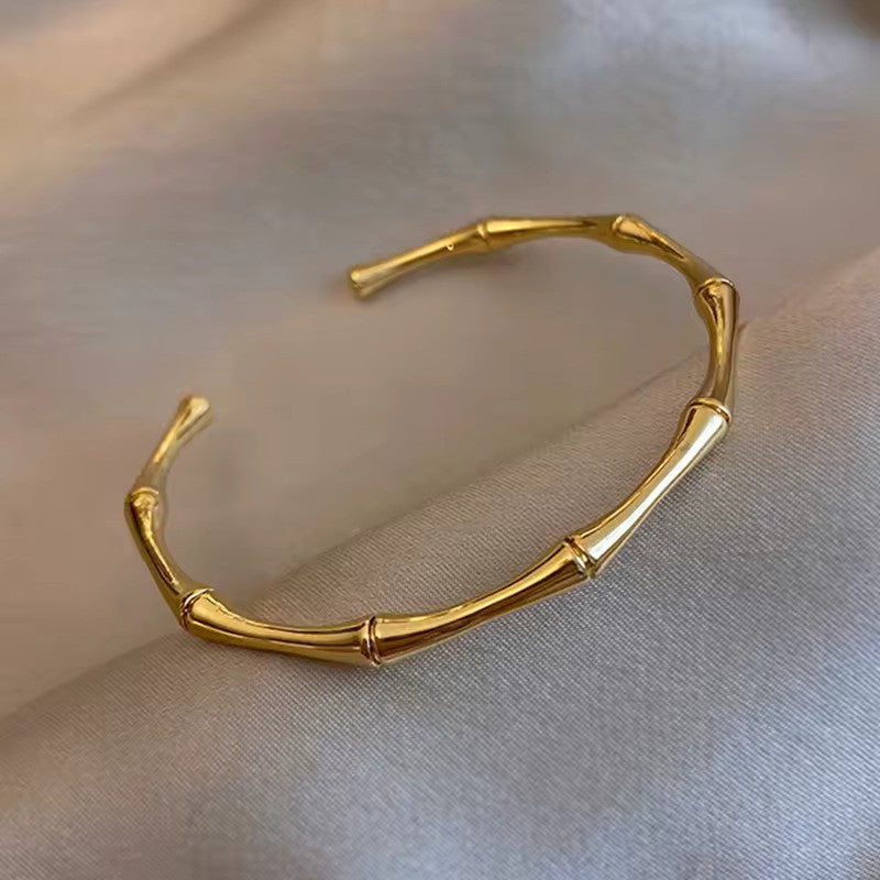 Gold-Plated Titanium Steel Bracelet – Elegant Zircon Inlay for Women