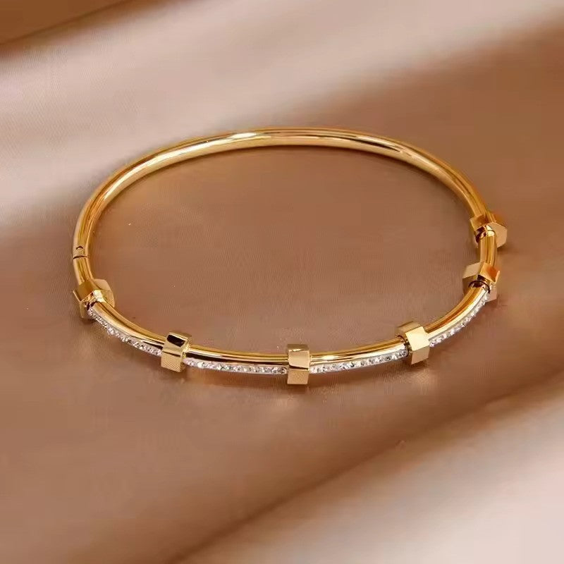 Trendy Round Cubic Zirconia Bangles – Gold & Silver Stainless Steel Crystal Bracelet