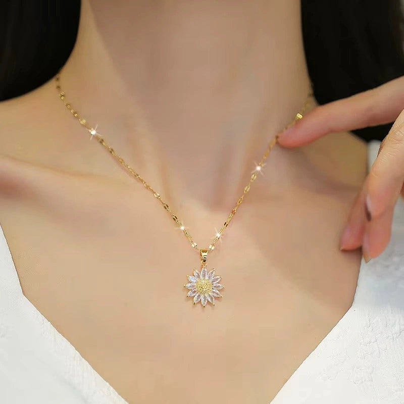 Golden Blossom – Zirconia Flower Pendant Necklace