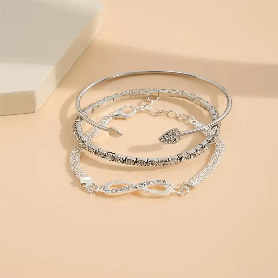 Vintage Silver Crystal Heart Bracelet Set – Adjustable Infinity Cuff for Women