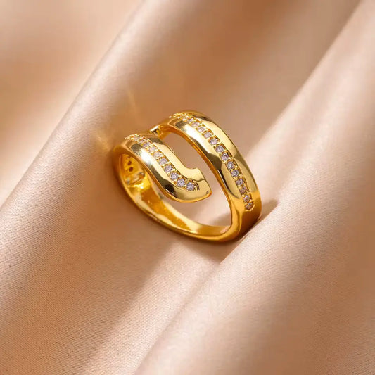 Elegant Gold Knot Adjustable Ring – Stylish Stainless Steel Jewelry