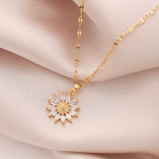 Elegant 18K Gold Plated Sunflower Necklace – Trendy Stainless Steel Jewelry for Women
