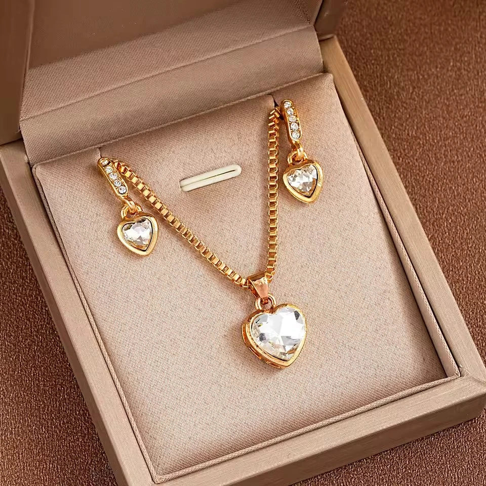 Eternal Love Heart Jewelry Set – Sparkle with Elegance