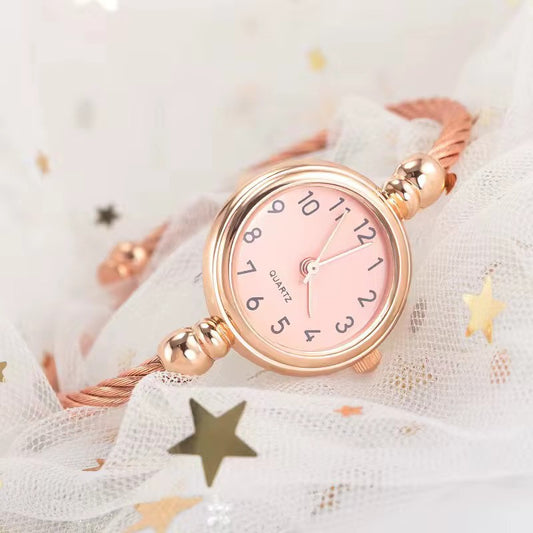 YIKAZE Small Gold Bangle Bracelet Luxury Watch – Retro Stainless Steel Quartz Wristwatch with Thin Chain for Women