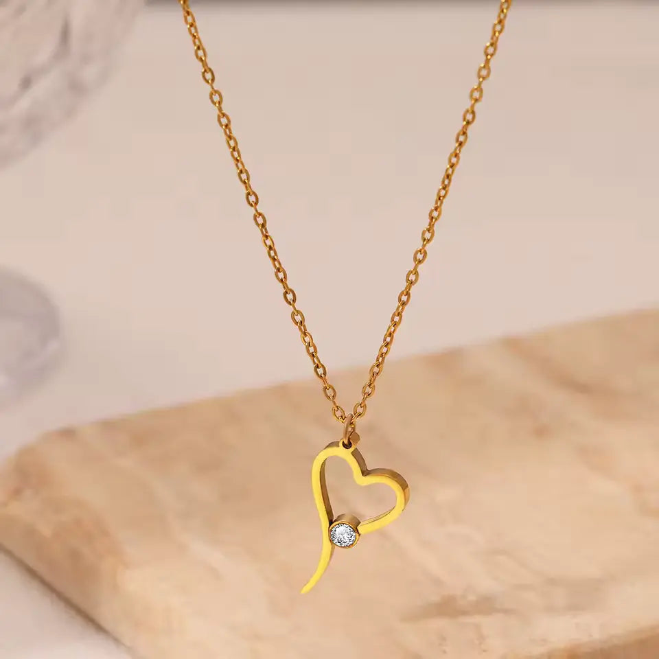 Exquisite Crystal Zircon Heart Pendant Necklace – Stainless Steel Fashion Jewelry for Women